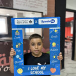Elite d'Or children English class student selfie with the academy selfie frame Dellys Algeria (2)