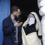 Elite-dOr-female-and-male-students-wearing-traditional-costume-of-Dellys-IN-CASBAH