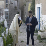 Elite-dOr-students-in-traditional-costume-walking-through-the-corridors-of-Qasbah-Dellys