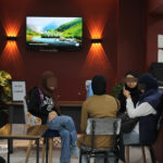 Elite-d'Or-students-sitting-and-talking-with-their-teacher-in-the-reception-waiting-area-Dellys-Algeria
